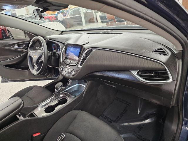 Chevrolet Malibu 4dr Sdn LT 2021