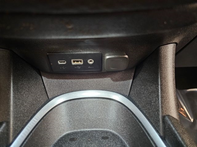 Chevrolet Malibu 4dr Sdn LT 2021