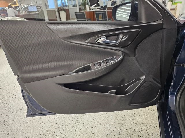 Chevrolet Malibu 4dr Sdn LT 2021