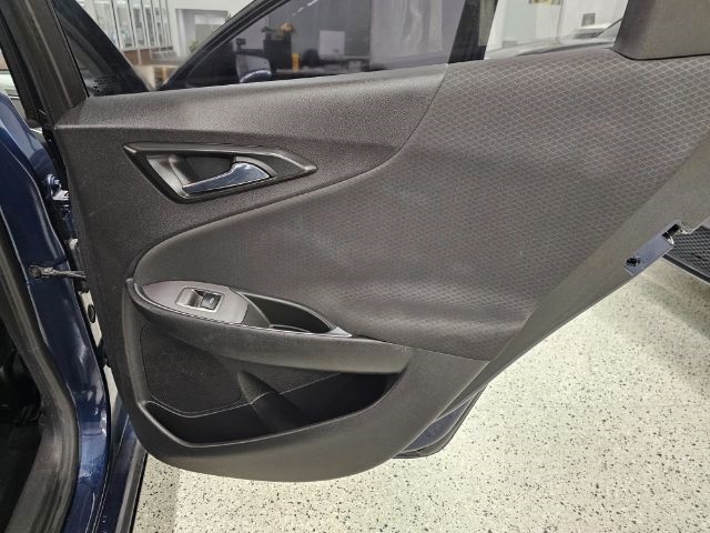 Chevrolet Malibu 4dr Sdn LT 2021