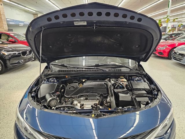 Chevrolet Malibu 4dr Sdn LT 2021