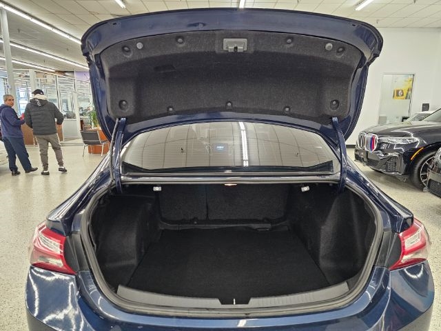 Chevrolet Malibu 4dr Sdn LT 2021