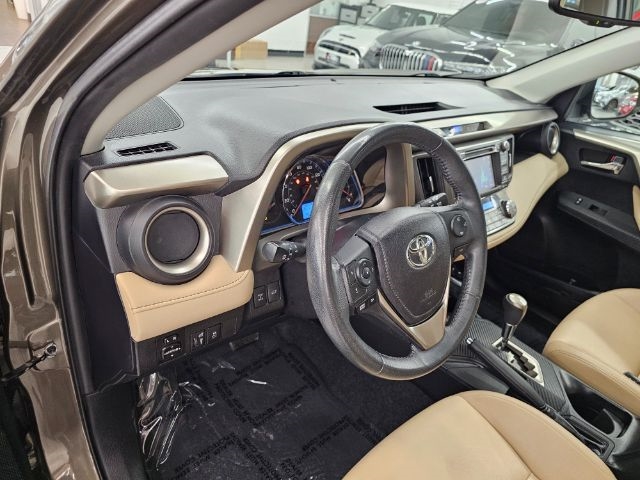 Toyota RAV4 AWD 4dr Limited (Natl) 2014