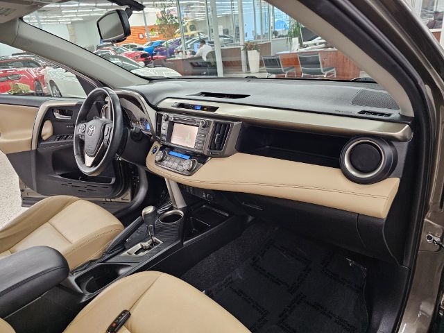 Toyota RAV4 AWD 4dr Limited (Natl) 2014