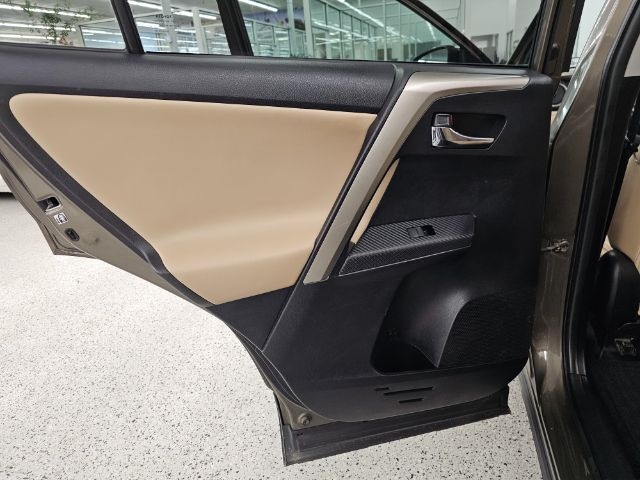 Toyota RAV4 AWD 4dr Limited (Natl) 2014