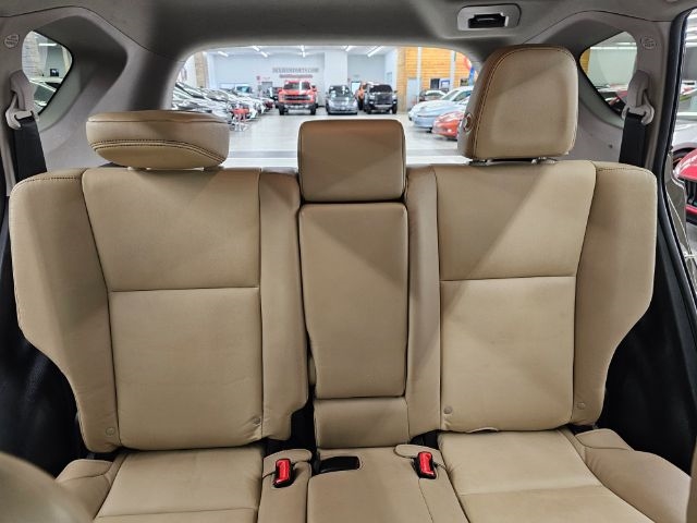 Toyota RAV4 AWD 4dr Limited (Natl) 2014