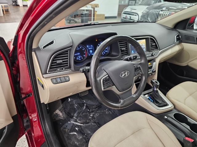 Hyundai Elantra Value Edition 2.0L Auto (Ulsan) 2017