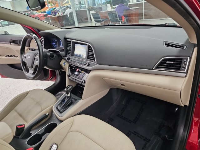 Hyundai Elantra Value Edition 2.0L Auto (Ulsan) 2017
