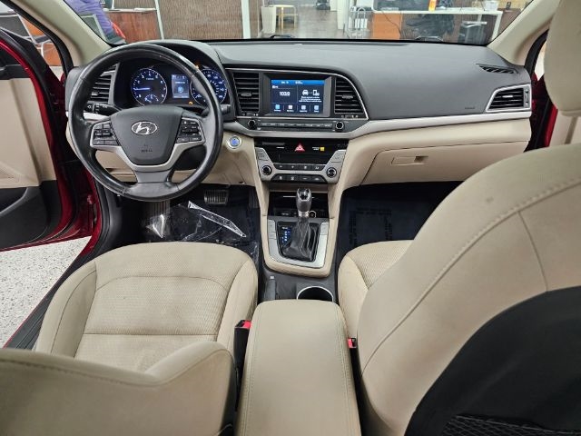 Hyundai Elantra Value Edition 2.0L Auto (Ulsan) 2017