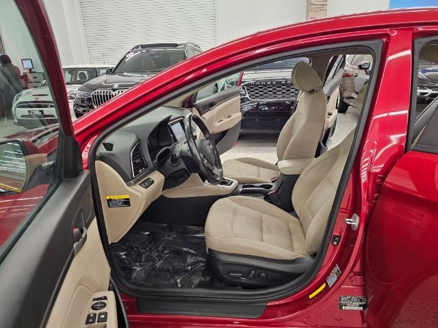 Hyundai Elantra Value Edition 2.0L Auto (Ulsan) 2017