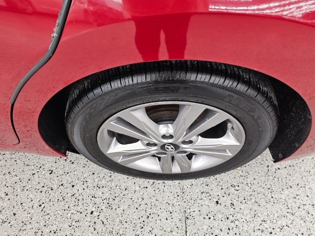 Hyundai Elantra Value Edition 2.0L Auto (Ulsan) 2017