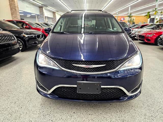 Chrysler Pacifica Touring-L FWD 2017