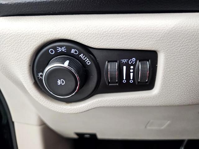 Chrysler Pacifica Touring-L FWD 2017