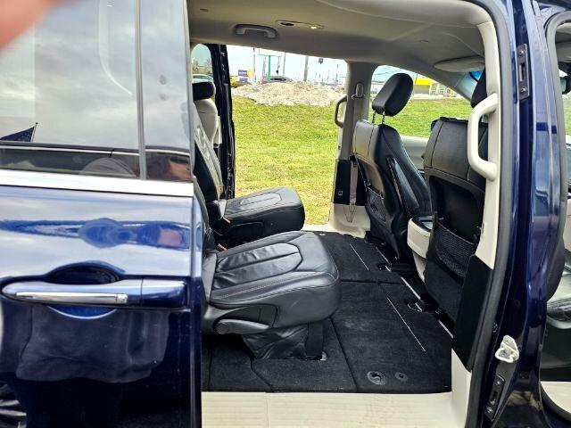 Chrysler Pacifica Touring-L FWD 2017