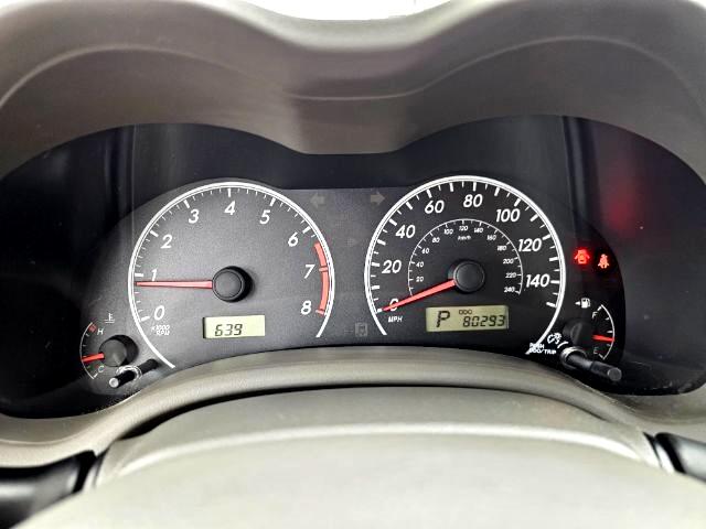 Toyota Corolla 4dr Sdn Man (Natl) 2010