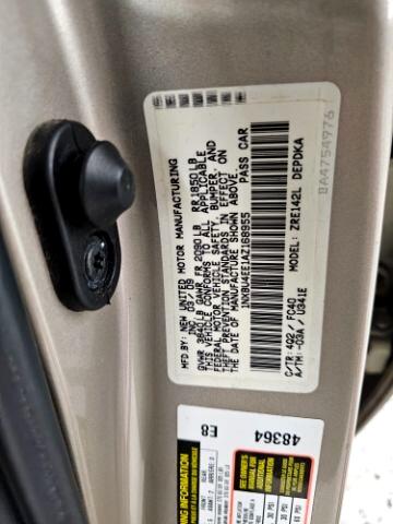 Toyota Corolla 4dr Sdn Man (Natl) 2010