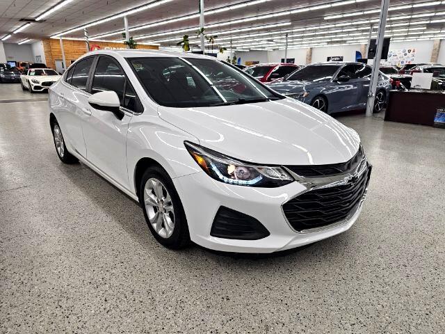Chevrolet Cruze 4dr Sdn LT 2019