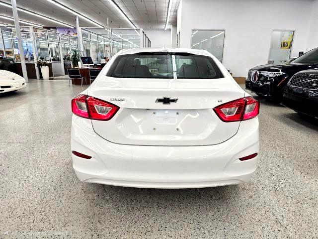 Chevrolet Cruze 4dr Sdn LT 2019