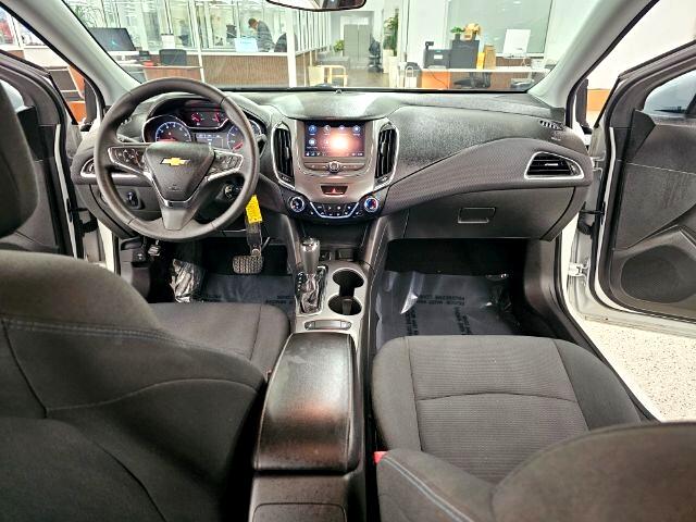 Chevrolet Cruze 4dr Sdn LT 2019
