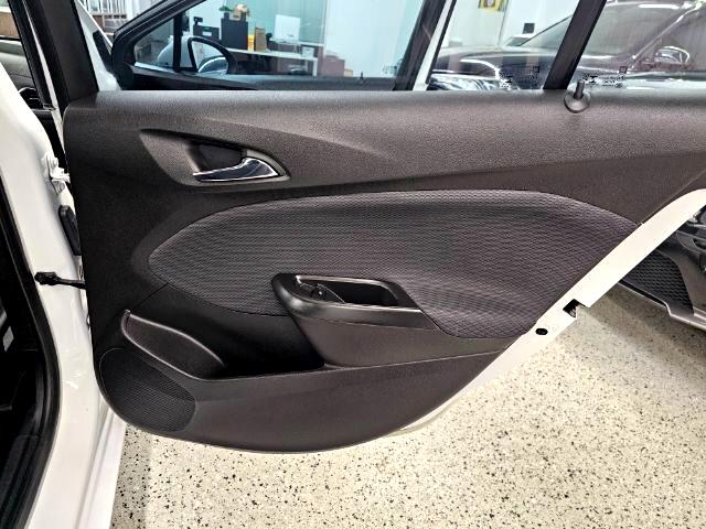 Chevrolet Cruze 4dr Sdn LT 2019