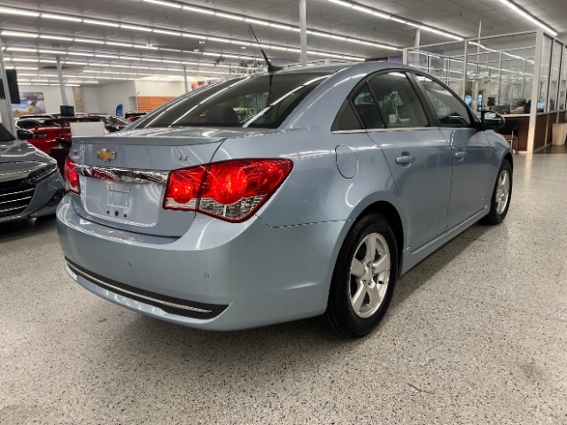 Chevrolet Cruze 4dr Sdn LT w/1LT 2011