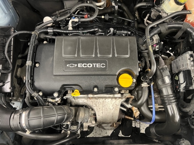 Chevrolet Cruze 4dr Sdn LT w/1LT 2011