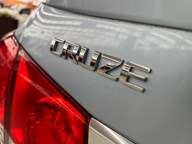 Chevrolet Cruze 4dr Sdn LT w/1LT 2011