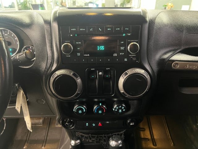 Jeep Wrangler 4WD 2dr Sport 2014