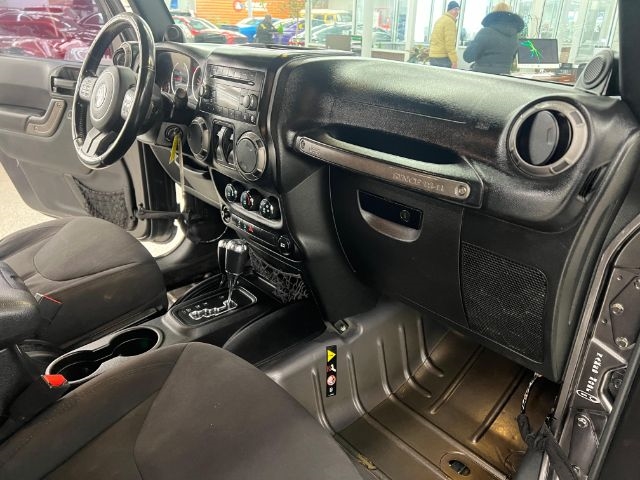 Jeep Wrangler 4WD 2dr Sport 2014