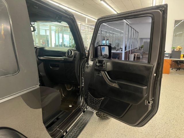 Jeep Wrangler 4WD 2dr Sport 2014