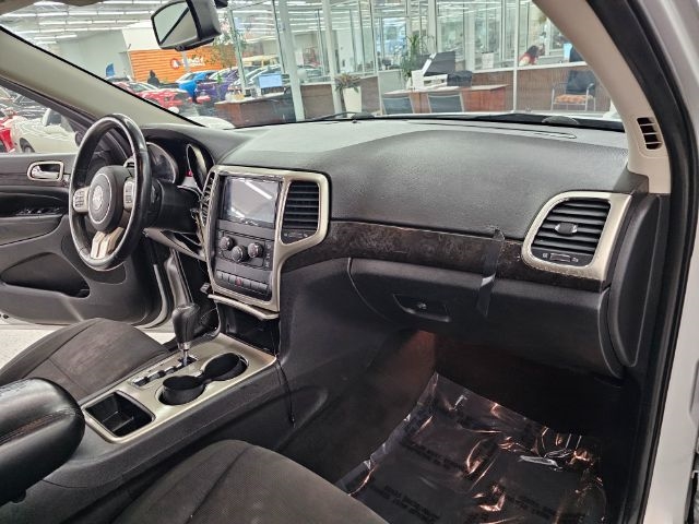 Jeep Grand Cherokee RWD 4dr Laredo 2013