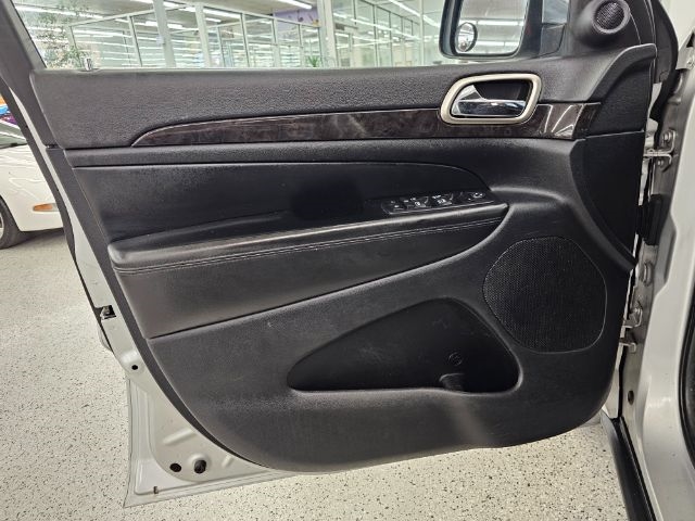 Jeep Grand Cherokee RWD 4dr Laredo 2013