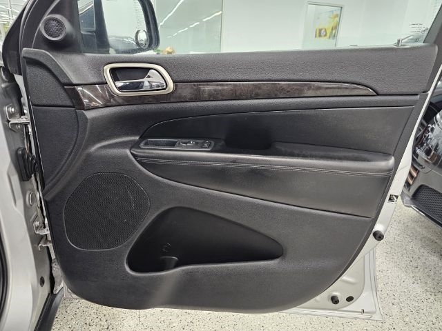 Jeep Grand Cherokee RWD 4dr Laredo 2013