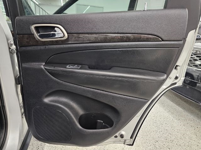 Jeep Grand Cherokee RWD 4dr Laredo 2013