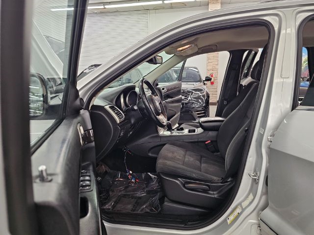 Jeep Grand Cherokee RWD 4dr Laredo 2013