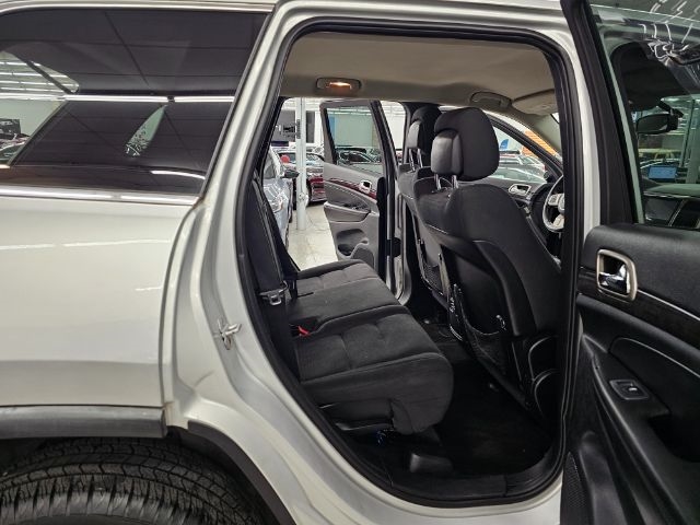 Jeep Grand Cherokee RWD 4dr Laredo 2013