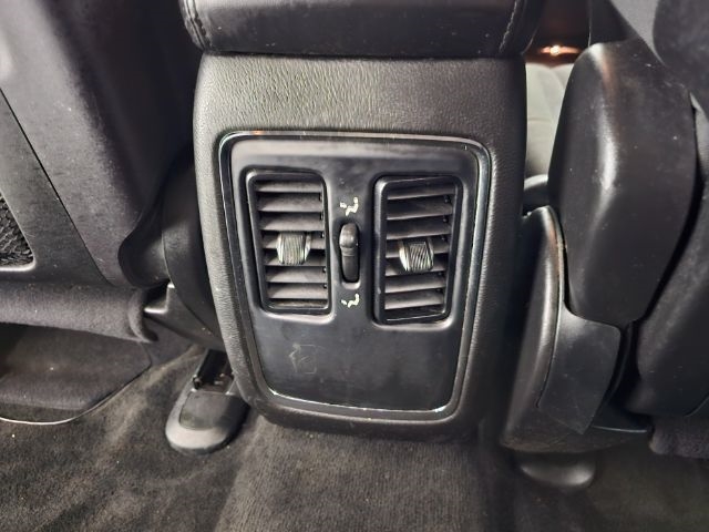 Jeep Grand Cherokee RWD 4dr Laredo 2013