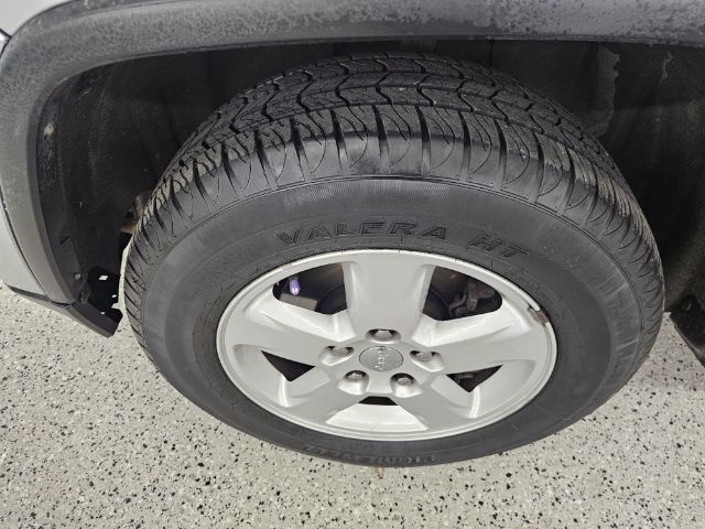 Jeep Grand Cherokee RWD 4dr Laredo 2013