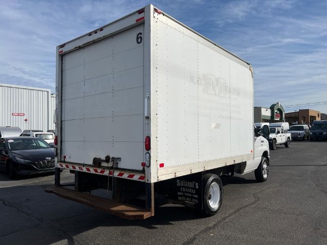 Ford E-Series Cutaway E-350 DRW 138" WB 2017