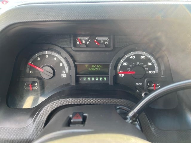 Ford E-Series Cutaway E-350 DRW 138" WB 2017