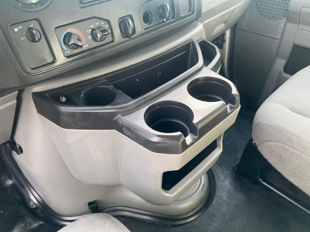 Ford E-Series Cutaway E-350 DRW 138" WB 2017