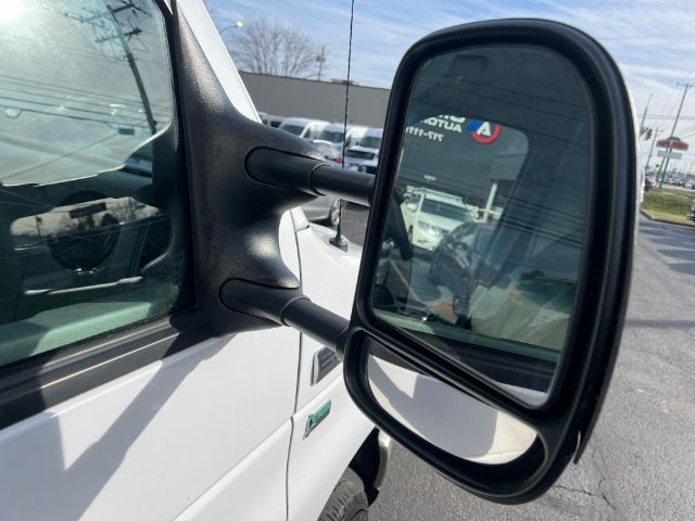 Ford E-Series Cutaway E-350 DRW 138" WB 2017