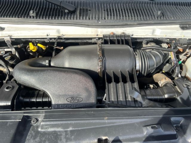 Ford E-Series Cutaway E-350 DRW 138" WB 2017