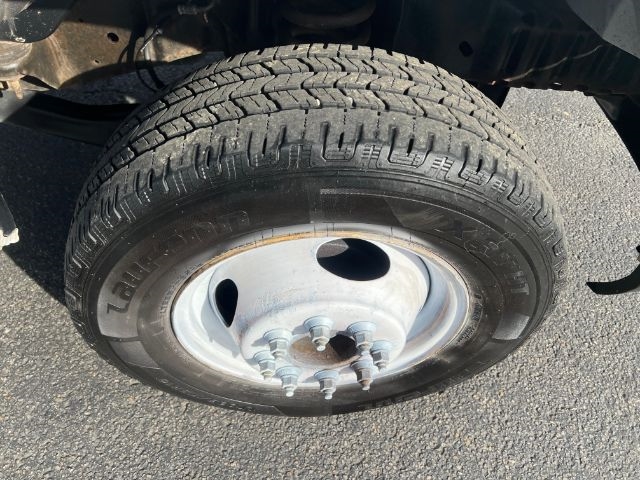 Ford E-Series Cutaway E-350 DRW 138" WB 2017