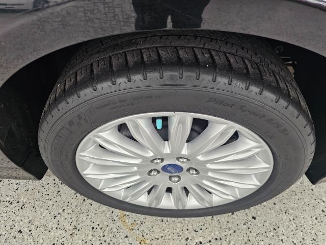 Ford Fusion 4dr Sdn SE Hybrid FWD 2013