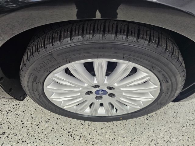 Ford Fusion 4dr Sdn SE Hybrid FWD 2013