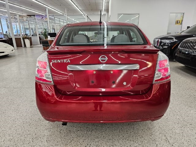 Nissan Sentra 4dr Sdn I4 CVT 2.0 S 2012