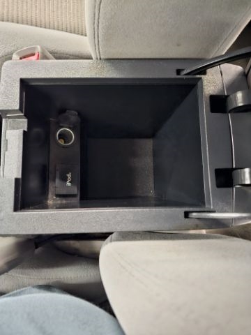 Nissan Sentra 4dr Sdn I4 CVT 2.0 S 2012