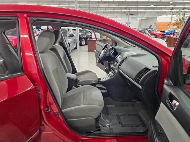 Nissan Sentra 4dr Sdn I4 CVT 2.0 S 2012