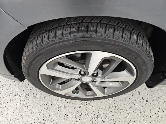 Hyundai Kona Limited DCT FWD 2019